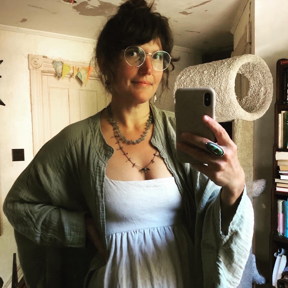 Meet your Posher, Eleanore